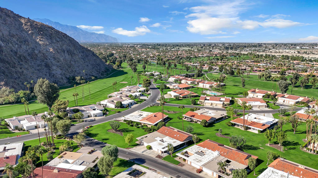 Indian Wells C.C. - Residential