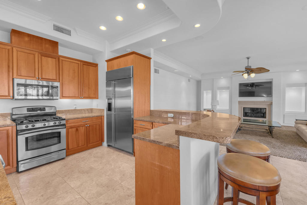 Indian Wells C.C. - Residential