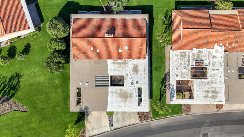 Indian Wells C.C. - Residential