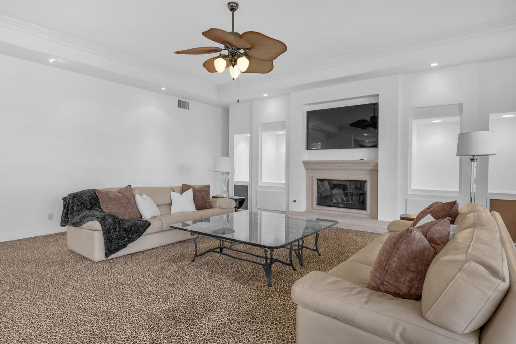 Indian Wells C.C. - Residential