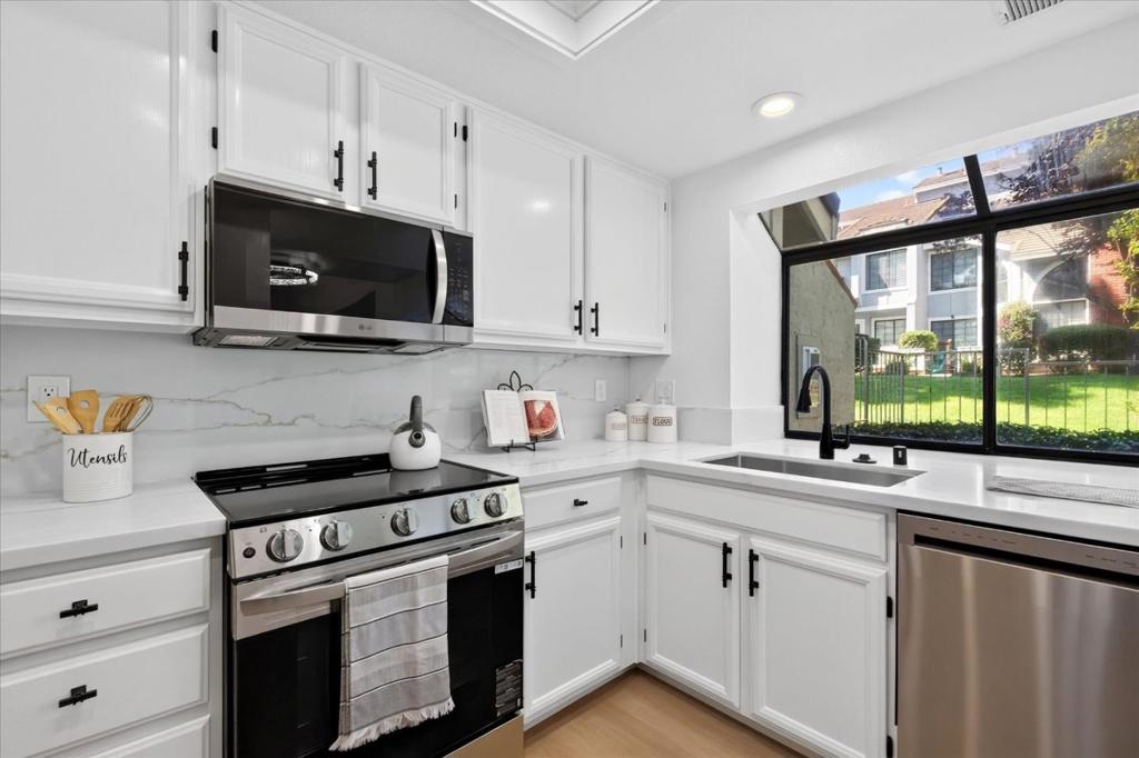 2705 Buena View Court