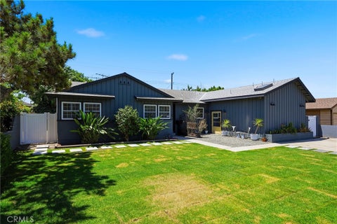 Photo of 12292 Bluebell AVE, Garden Grove, CA 92840 (MLS # OC26201807)