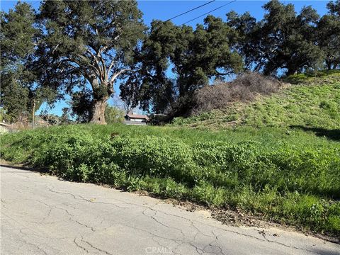 Photo of 0 10 Lincoln (NO flood zone!), Val Verde, CA 91384 (MLS # SR26005529)