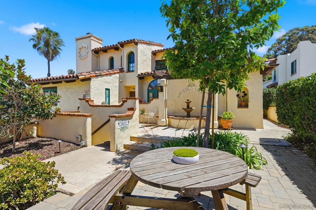 2618 Juan St 2