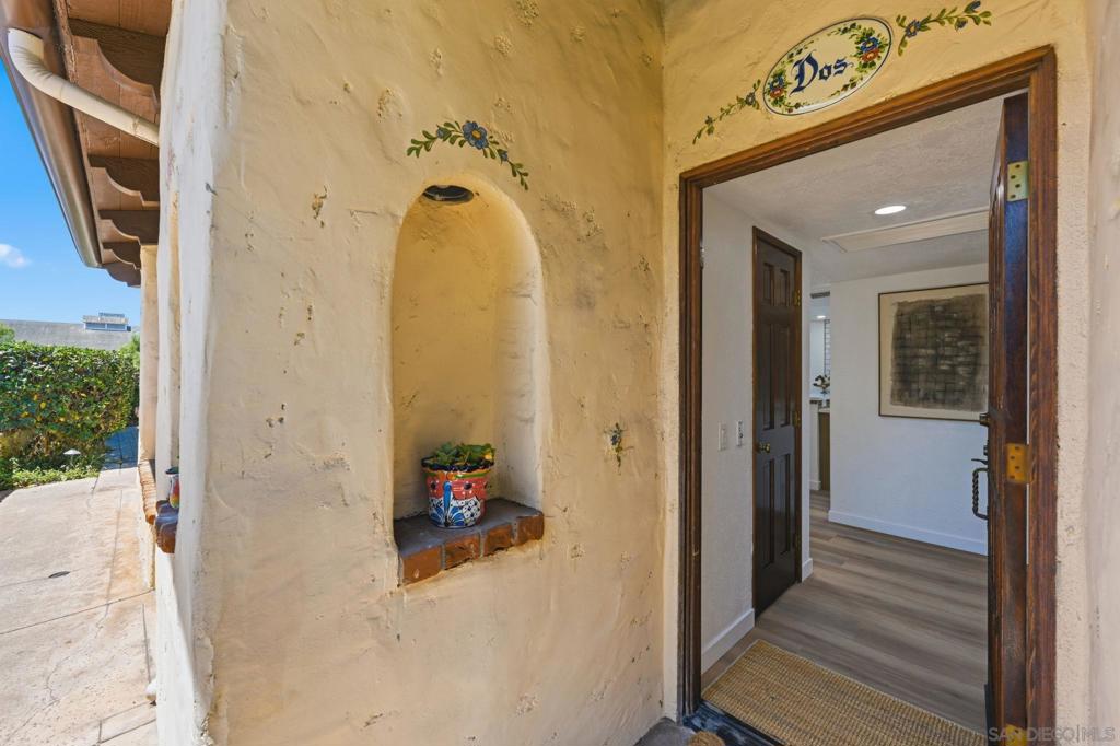 2618 Juan St 2
