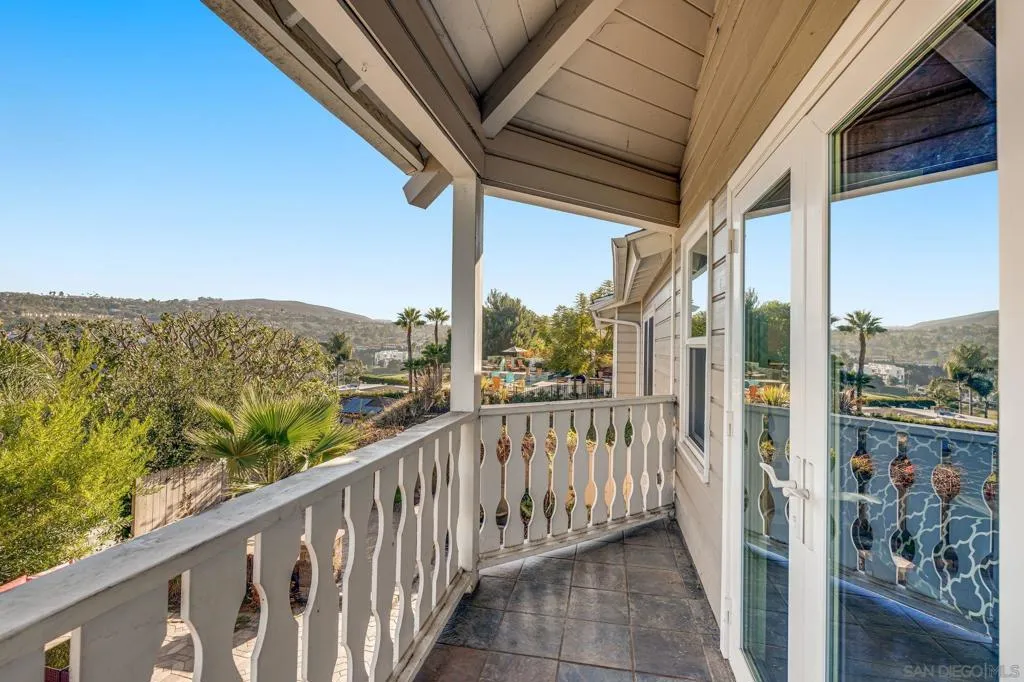 Carlsbad, California 92009, United States, 5 Bedrooms Bedrooms, ,5 BathroomsBathrooms,Residential,Active,141096