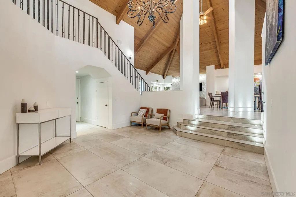 Carlsbad, California 92009, United States, 5 Bedrooms Bedrooms, ,5 BathroomsBathrooms,Residential,Active,141096