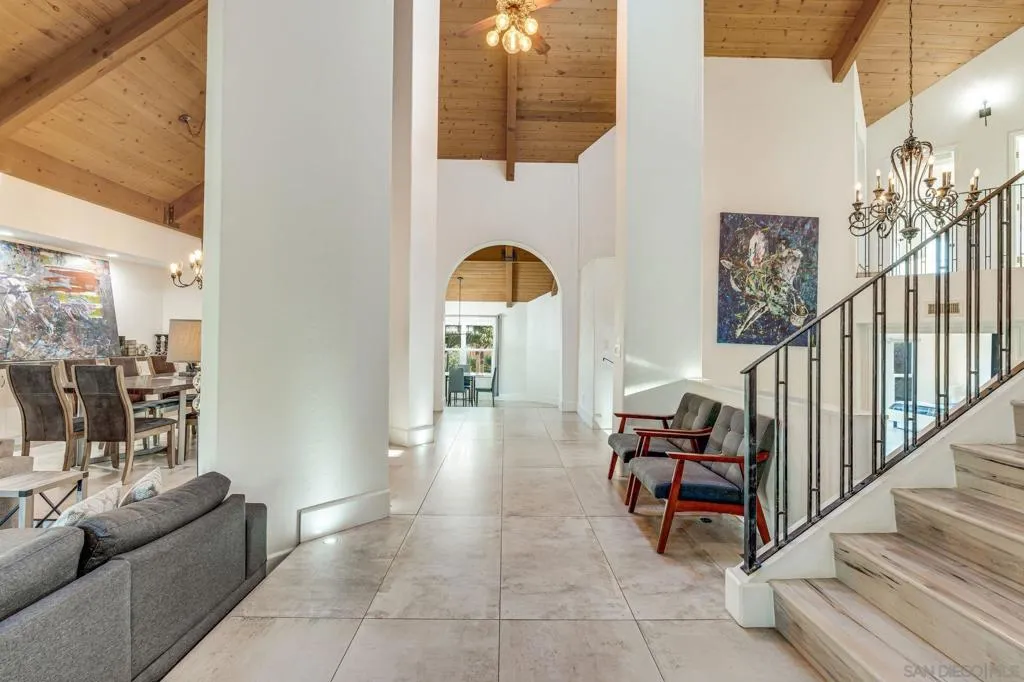 Carlsbad, California 92009, United States, 5 Bedrooms Bedrooms, ,5 BathroomsBathrooms,Residential,Active,141096