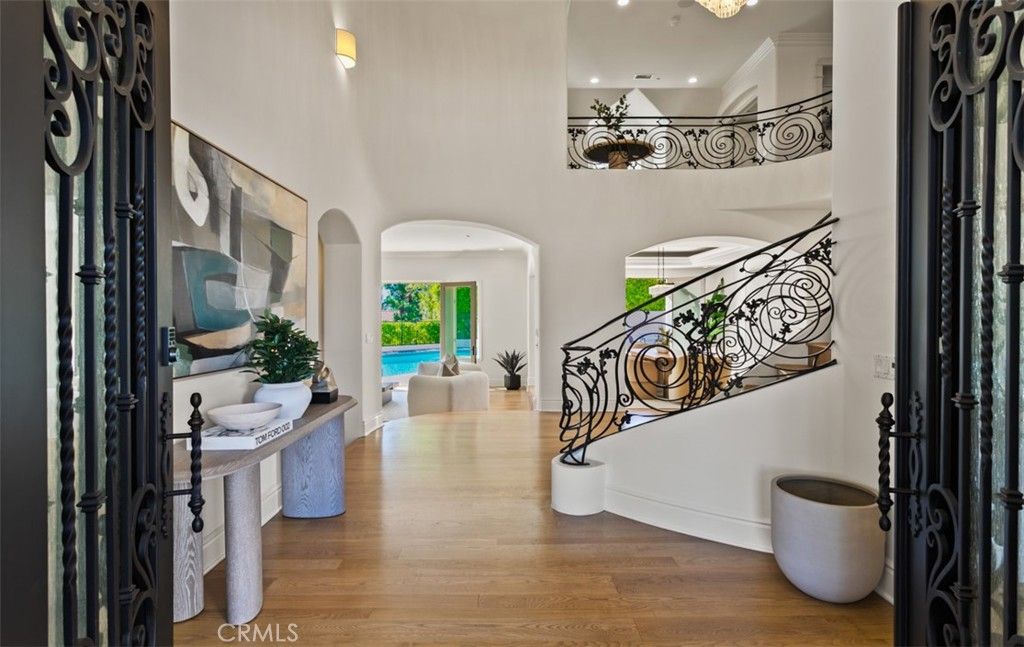 Photo of 15 Cypress Point Lane, Newport Beach, CA 92660 (MLS # OC25240853)