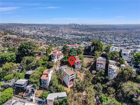 Photo of 8289 Grand View, Los Angeles, CA 90046 (MLS # OC26204784)