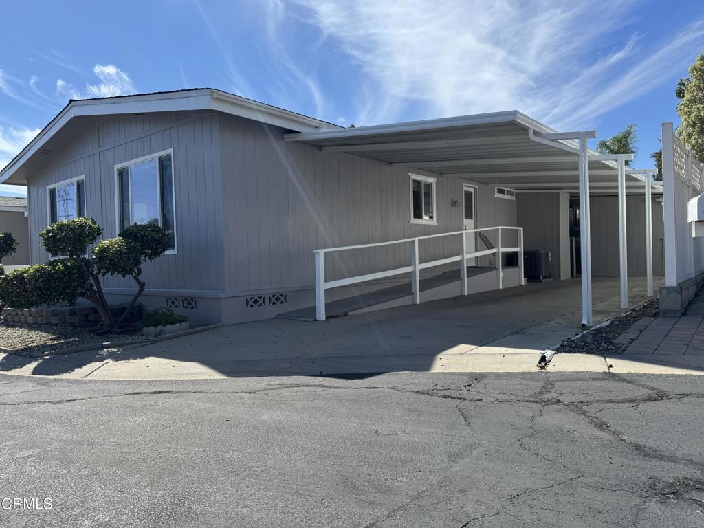 206 Browning Avenue 206