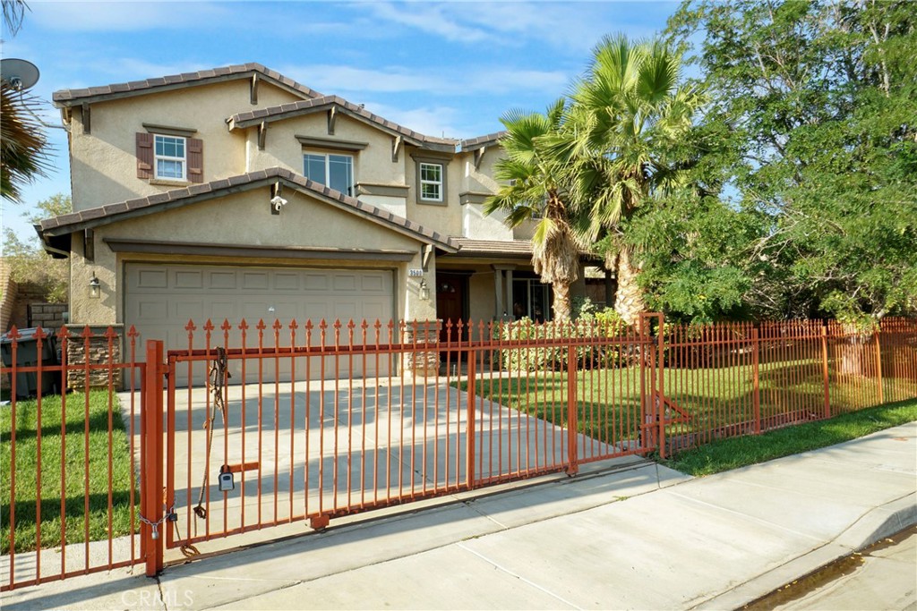 3500 Desert Oak Drive