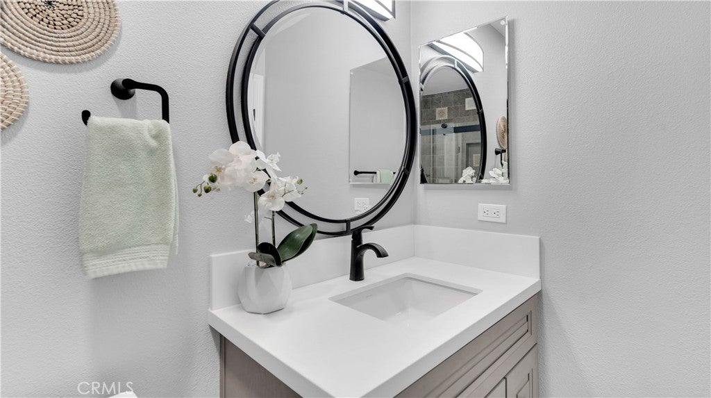 27 Christamon S, Irvine CA 92620 - Photo 31