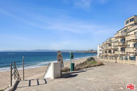 Tiny photo for 625 Esplanade #63, Redondo Beach, CA 90277 (MLS # 25606497)