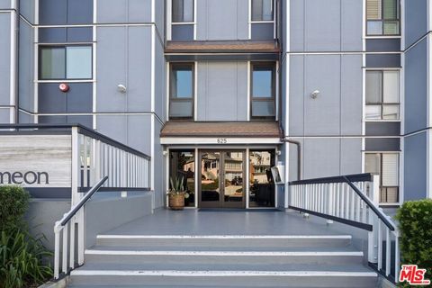 Tiny photo for 625 Esplanade #63, Redondo Beach, CA 90277 (MLS # 25606497)