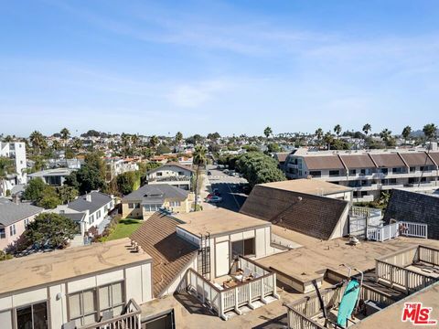 Tiny photo for 625 Esplanade #63, Redondo Beach, CA 90277 (MLS # 25606497)
