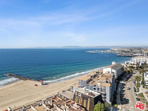 Tiny photo for 625 Esplanade #63, Redondo Beach, CA 90277 (MLS # 25606497)