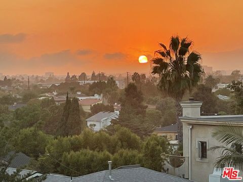 Tiny photo for 3260 Malcolm Avenue, Los Angeles, CA 90034 (MLS # 26697055)