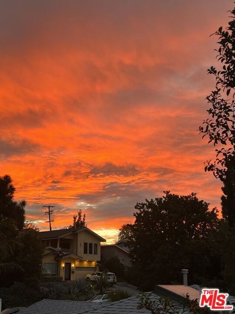 Tiny photo for 3260 Malcolm Avenue, Los Angeles, CA 90034 (MLS # 26697055)