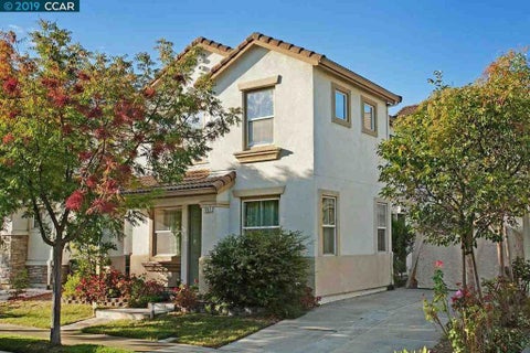 Photo of 1077 Nursery Lane, Concord, CA 94520 (MLS # ML82058609)