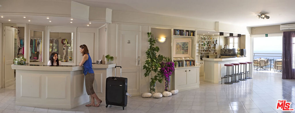 10 ARGOSTOLI  LAKITHRAS  KEFALONIA  GREECE