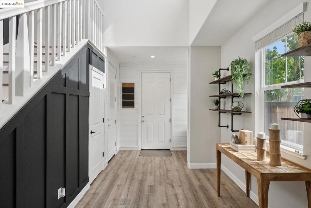 BRENTWOOD - Residential