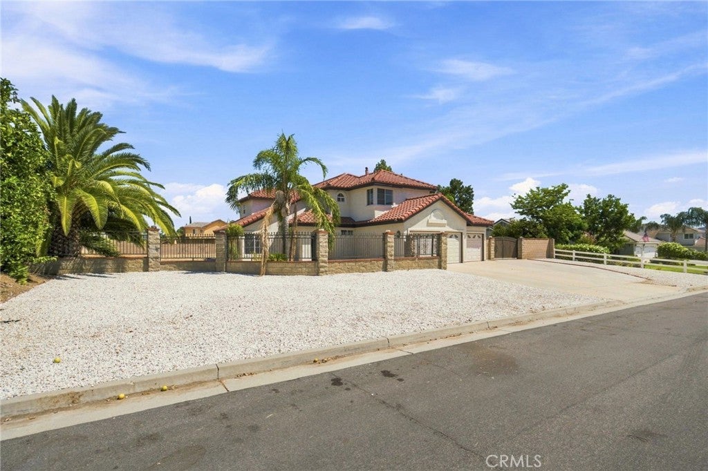 11422 Edmonson Avenue