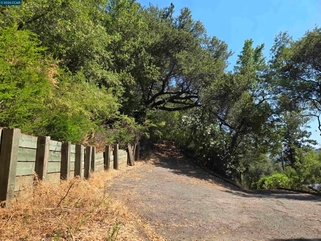 100 Black Log Rd