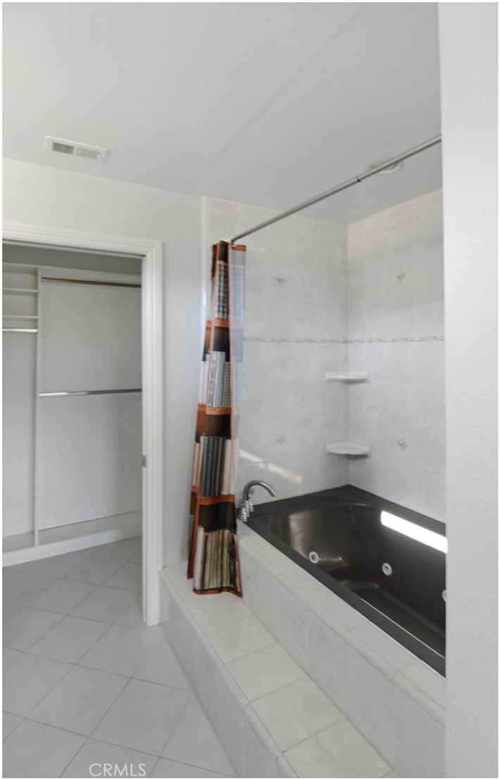 Windrose (RN) (RNR) - Residential Lease