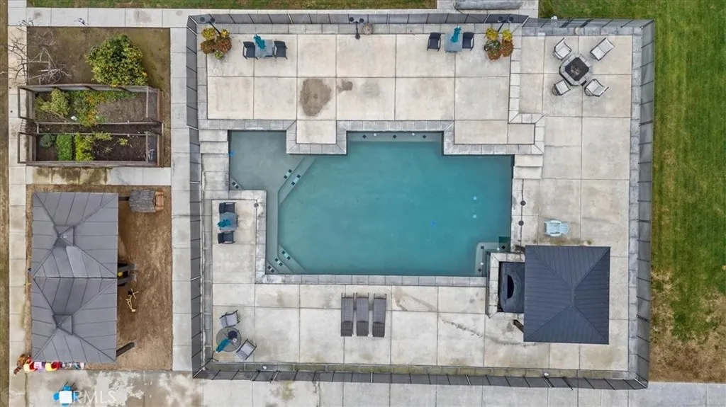 Atwater, California 95301, United States, 4 Bedrooms Bedrooms, ,3 BathroomsBathrooms,Residential,Active,24811