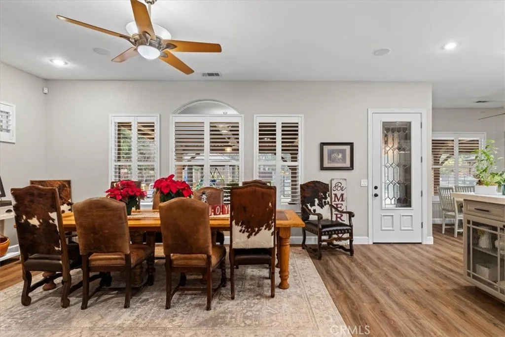 Atwater, California 95301, United States, 4 Bedrooms Bedrooms, ,3 BathroomsBathrooms,Residential,Active,24811