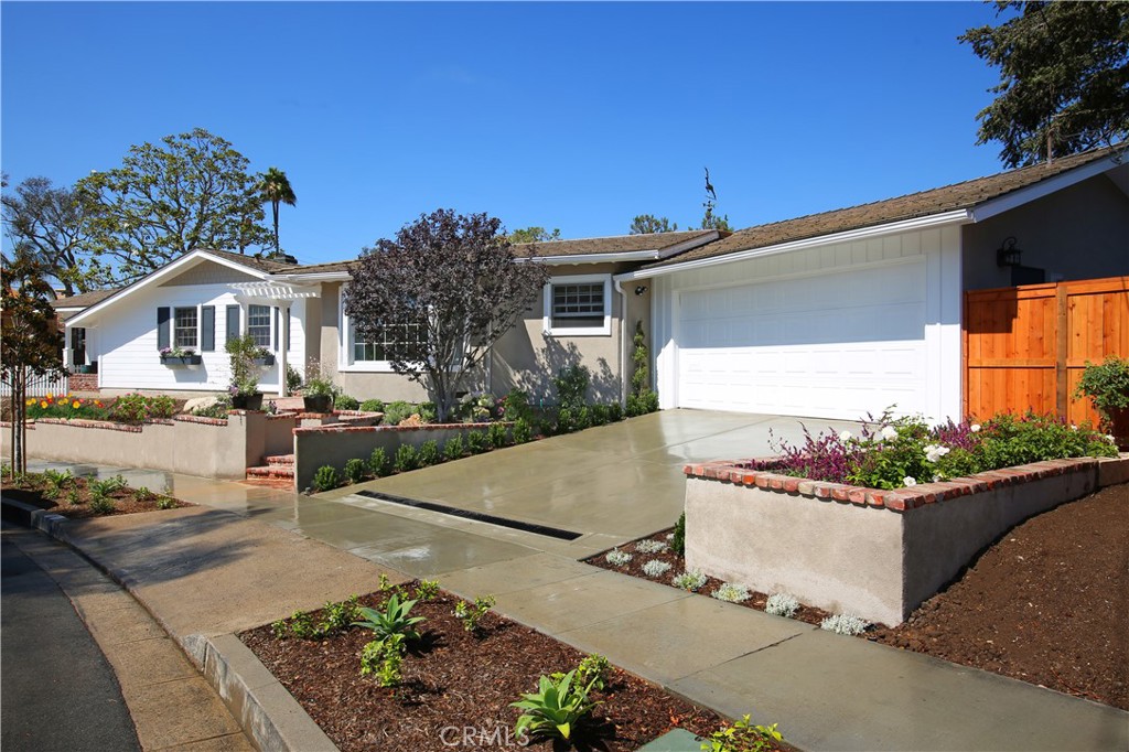 Corona del Mar North of PCH (CNHW) - Residential Lease