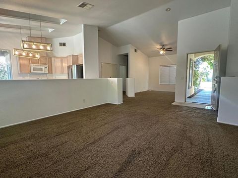Photo of 248 Strada Fortuna, Palm Desert, CA 92260 (MLS # 219144870DA)