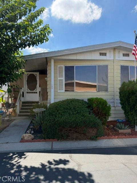 Photo of 575 S Lyon Ave #139, Hemet, CA 92543 (MLS # IV26207385)