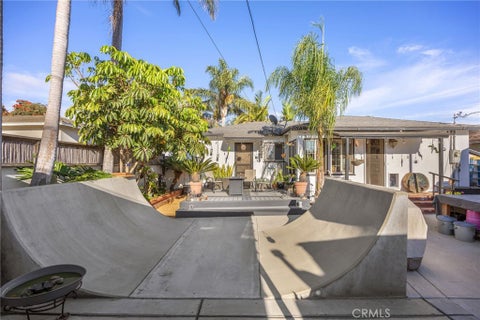 Tiny photo for 509 S Seaward AVE, Ventura, CA 93003 (MLS # SR26179292)