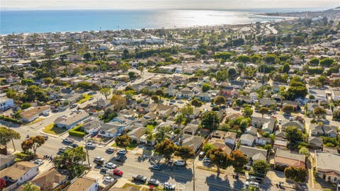 Tiny photo for 509 S Seaward AVE, Ventura, CA 93003 (MLS # SR26179292)