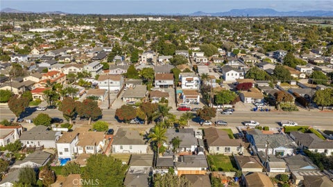 Tiny photo for 509 S Seaward AVE, Ventura, CA 93003 (MLS # SR26179292)