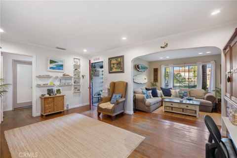 Tiny photo for 509 S Seaward AVE, Ventura, CA 93003 (MLS # SR26179292)