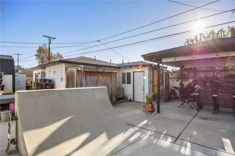 Tiny photo for 509 S Seaward AVE, Ventura, CA 93003 (MLS # SR26179292)