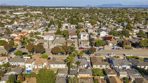 Tiny photo for 509 S Seaward AVE, Ventura, CA 93003 (MLS # SR26179292)