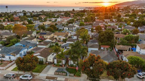 Tiny photo for 509 S Seaward AVE, Ventura, CA 93003 (MLS # SR26179292)