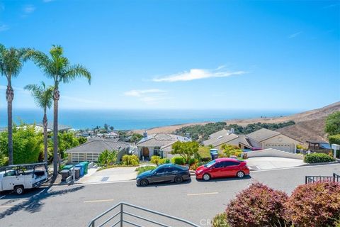 Tiny photo for 1174 Longview Avenue, Pismo Beach, CA 93449 (MLS # PI25176577)