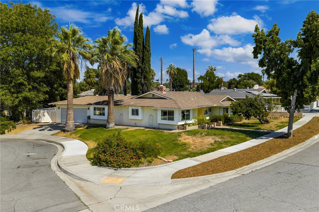 527 Nottingham Drive