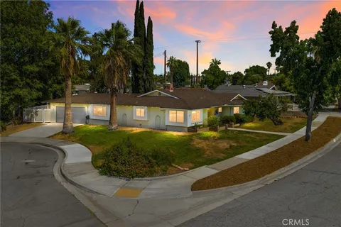 527 Nottingham Drive, Redlands, CA 92373 - MLS#: IG25178057