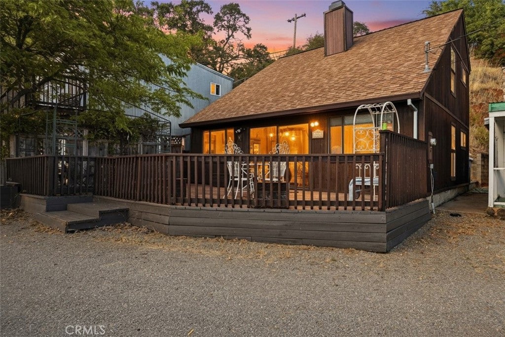 3985 Oakmont Drive
