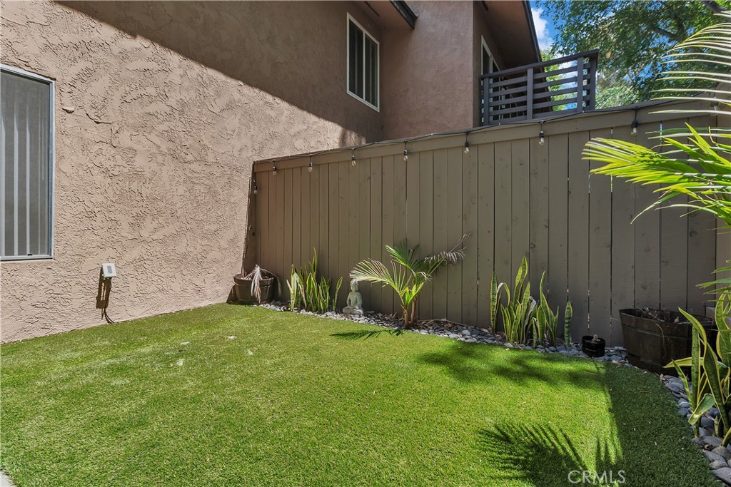 1480 W Lambert Road 289