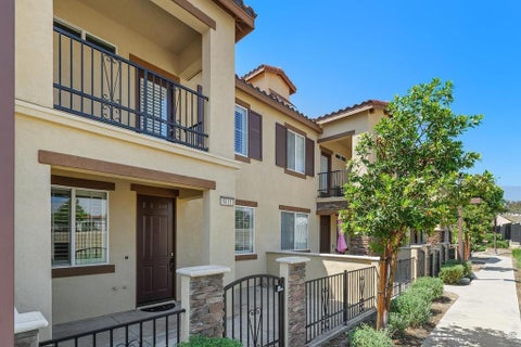 Photo of 8011 City View Pl Pl, Rancho Cucamonga, CA 91730 (MLS # 260016001SD)