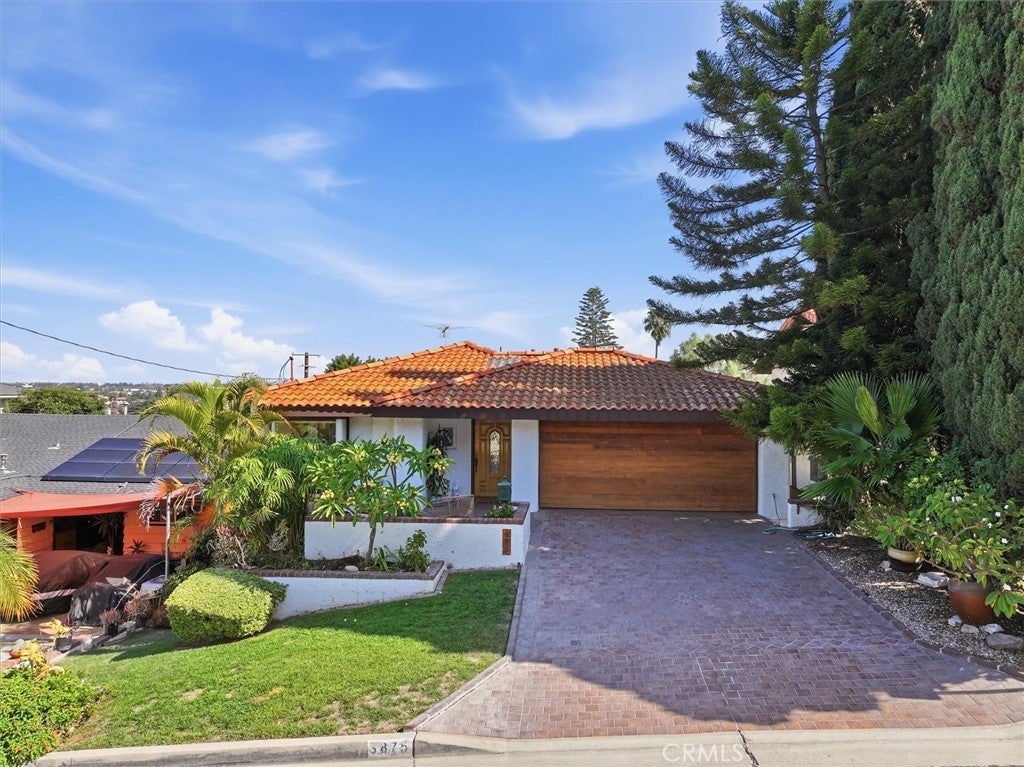Photo of 3875 Bluff ST, Torrance, CA 90505 (MLS # SB26222898)