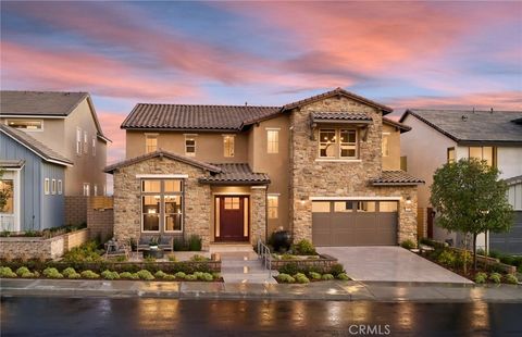 Photo of 11817 Canoga Avenue, Chatsworth, CA 91311 (MLS # IV26003912)