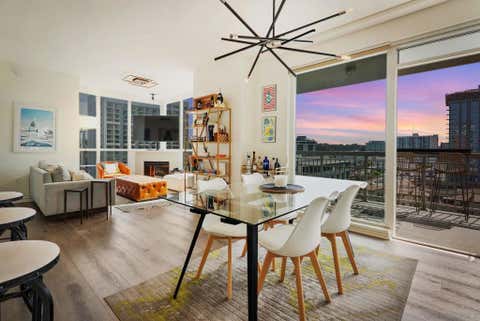 Photo of 300 W Beech St St #1408, San Diego, CA 92101 (MLS # 260020232SD)